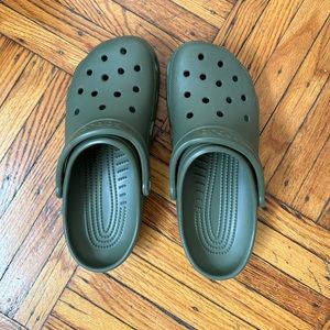 Crocs- Army Green
